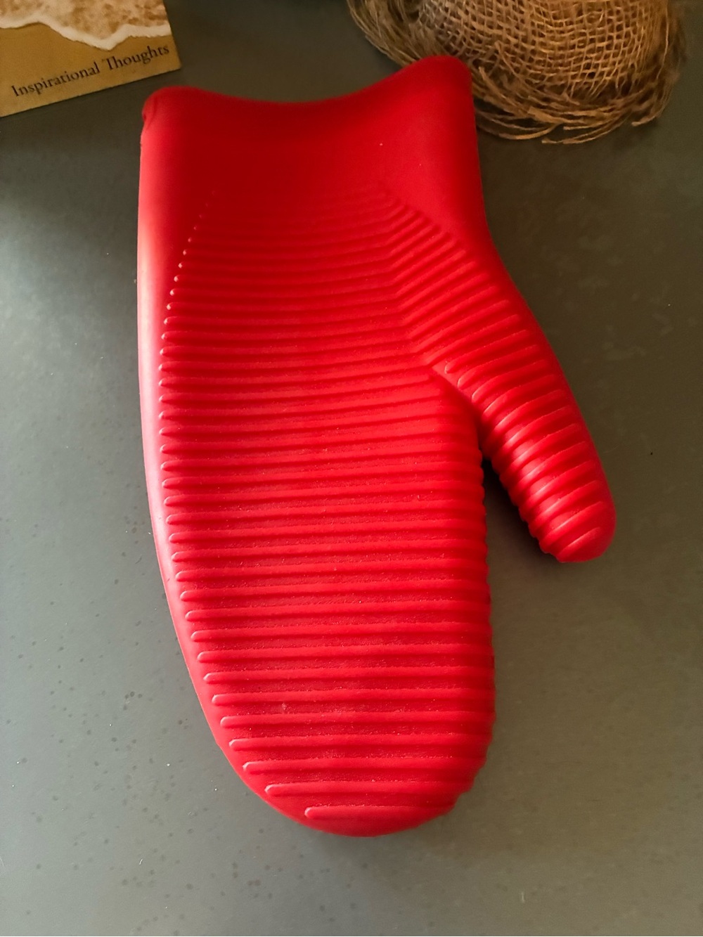 Unused Silicone oven mitt, ribbed grip. RED with WHITE net lining. Waterproof.